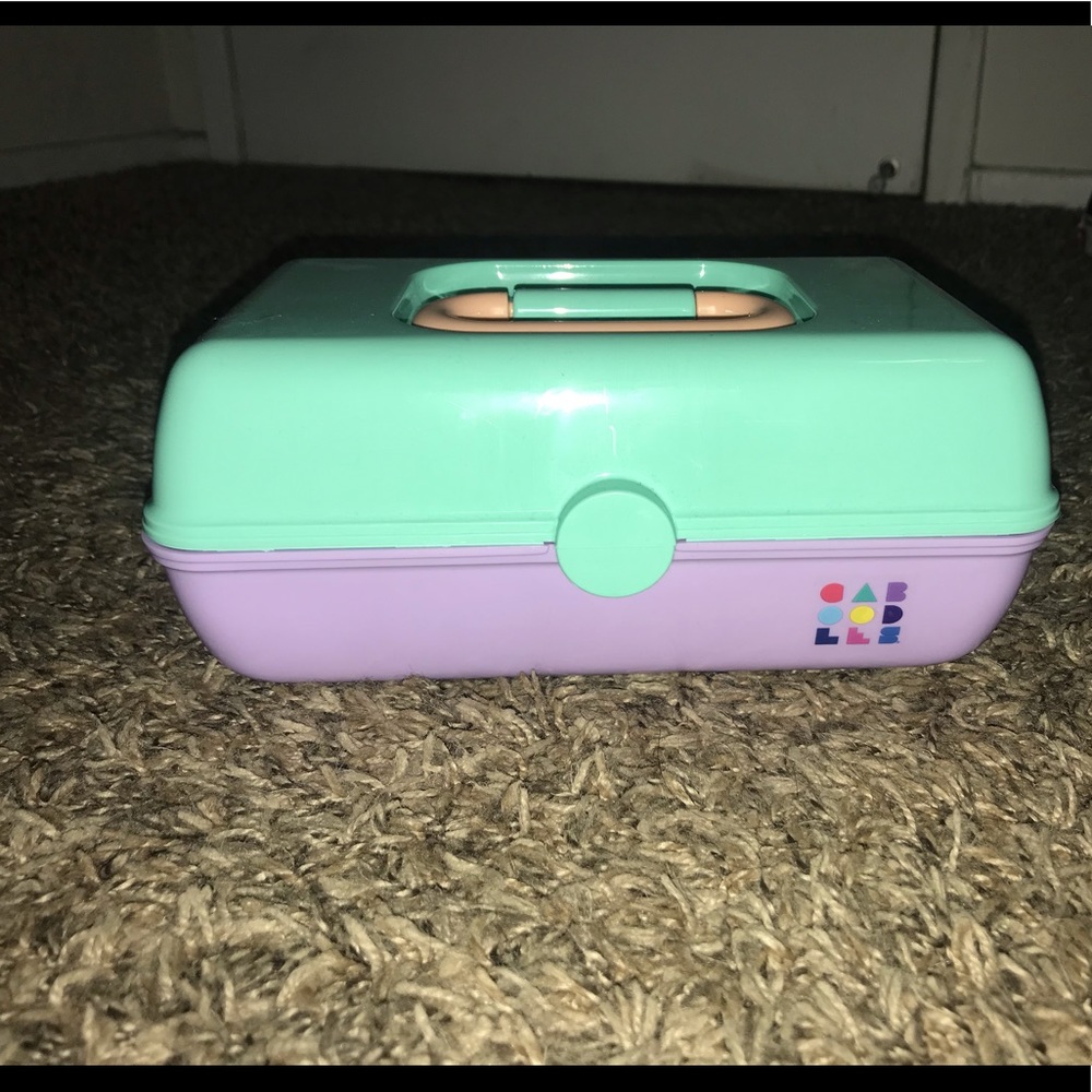 Makeup box